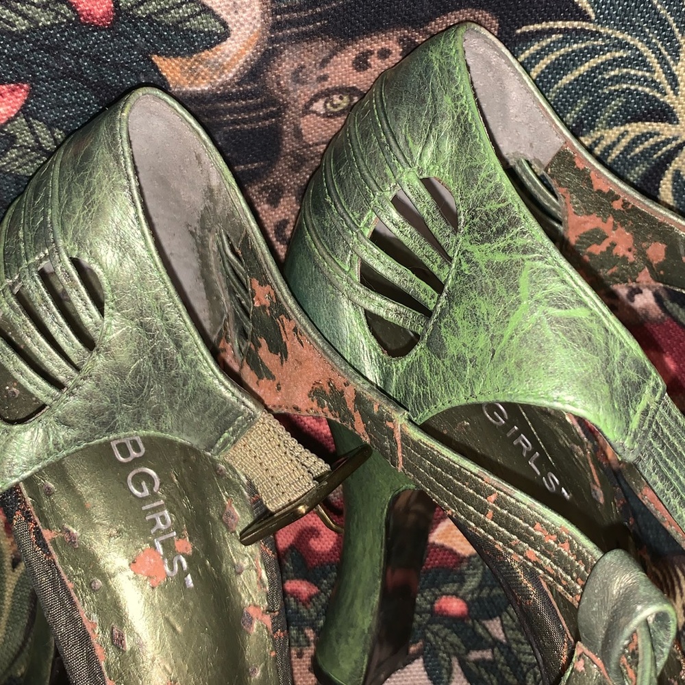 BCBGirls metallic green heels - Picture 12 of 14